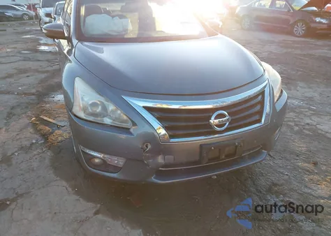 2015 Nissan Altima 2.5 Sl z USA, uszkodzony, nr VIN 1N4AL3AP7FN899515